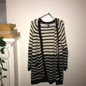 Fuzzy black & white cardigan